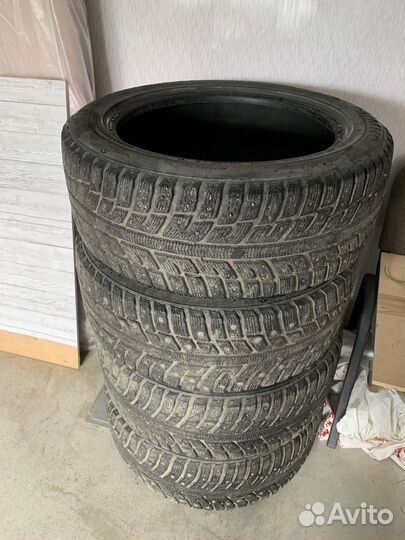 Kumho I'Zen KW22 235/50 R18