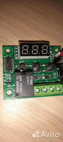 Контроллер температуры с релейным выходом w1209