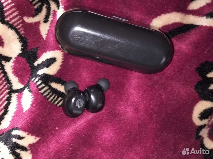 Беспроводные наушники