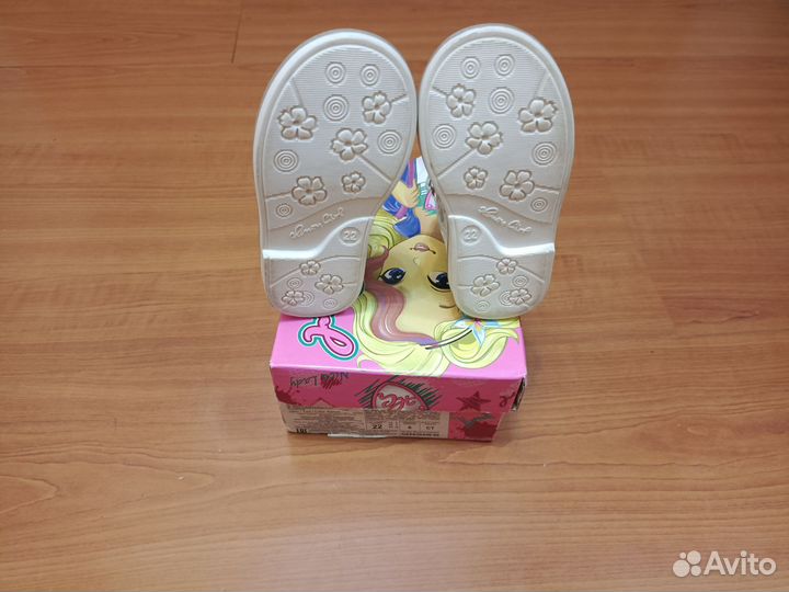 Туфельки для девочки 22