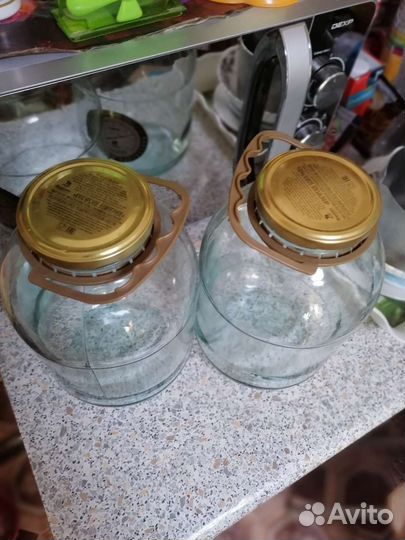 Банка стеклянная