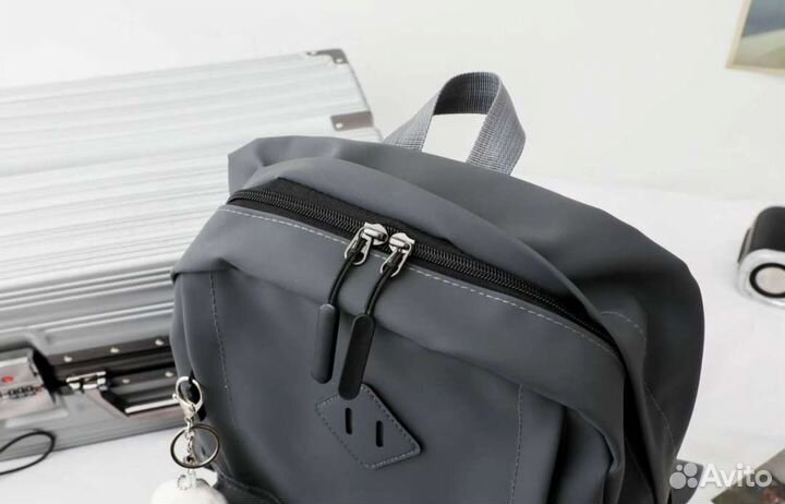 Школьный рюкзак новый