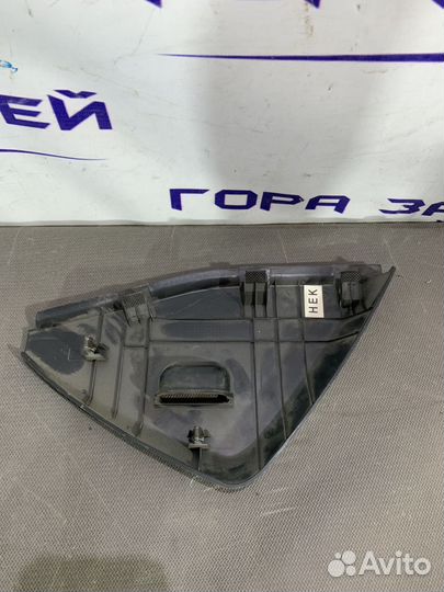 Накладка торпедо Kia Opirus 2007