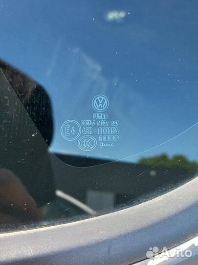Стекло глухое заднее левое Volkswagen Polo 1.6
