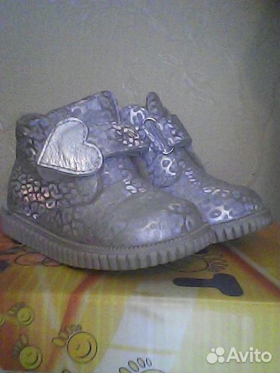 Ботинки демисезонные для девочки 21 размер