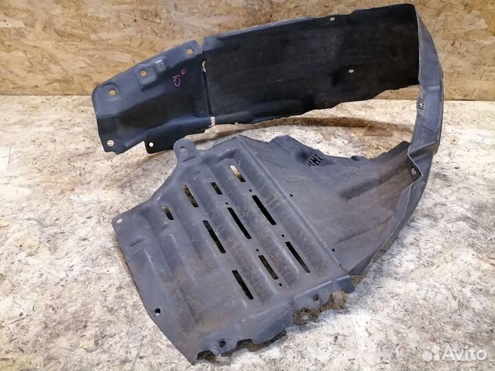 Mitsubishi Lancer 10 подкрылок передний правый