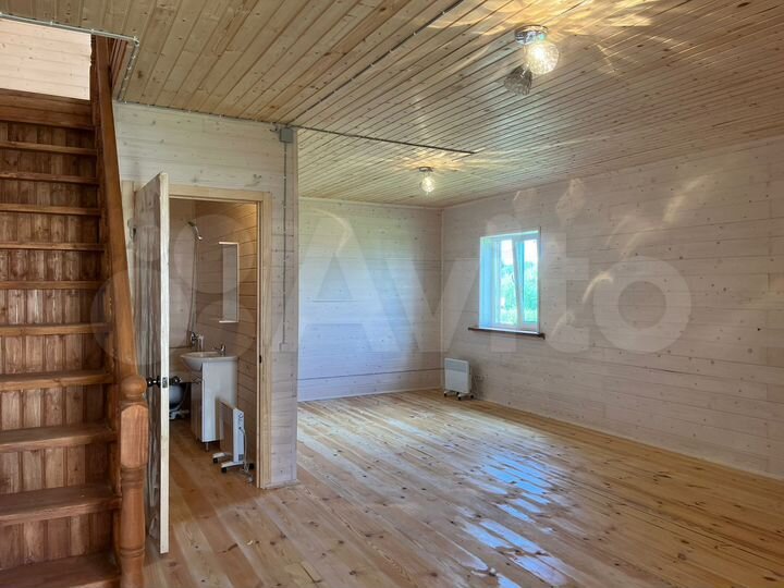 Дом 82,3 м² на участке 4,7 сот.