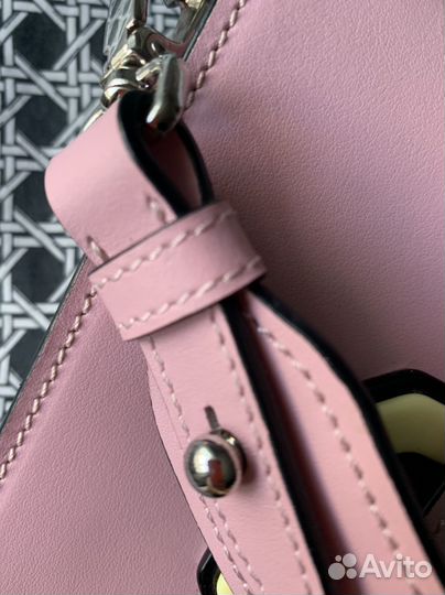 Новая сумка prada