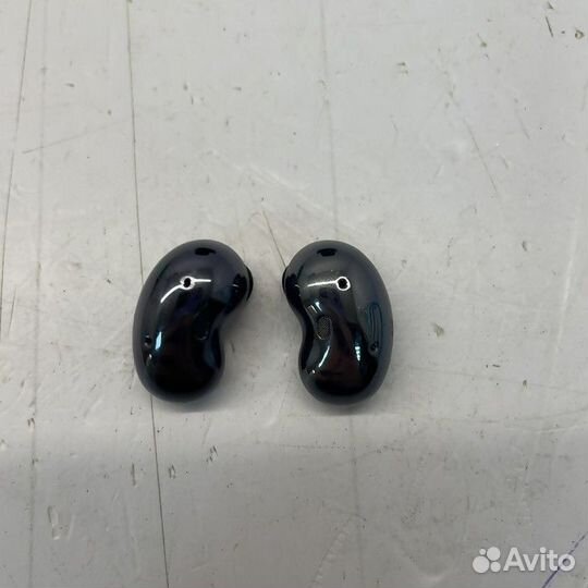 Беспроводные наушники Samsung Galaxy Buds Live