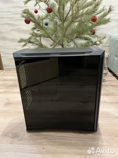 Корпус MSI Gungnir 100P