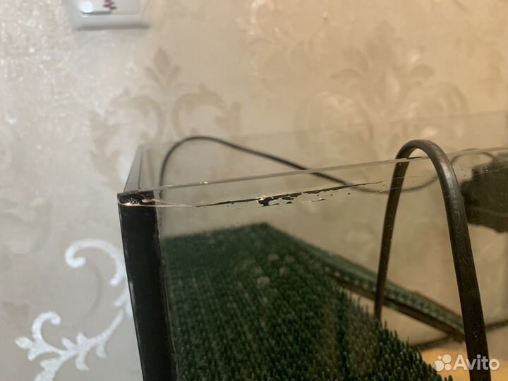 Аквариум черепашник. Фильтр. Обогреватель