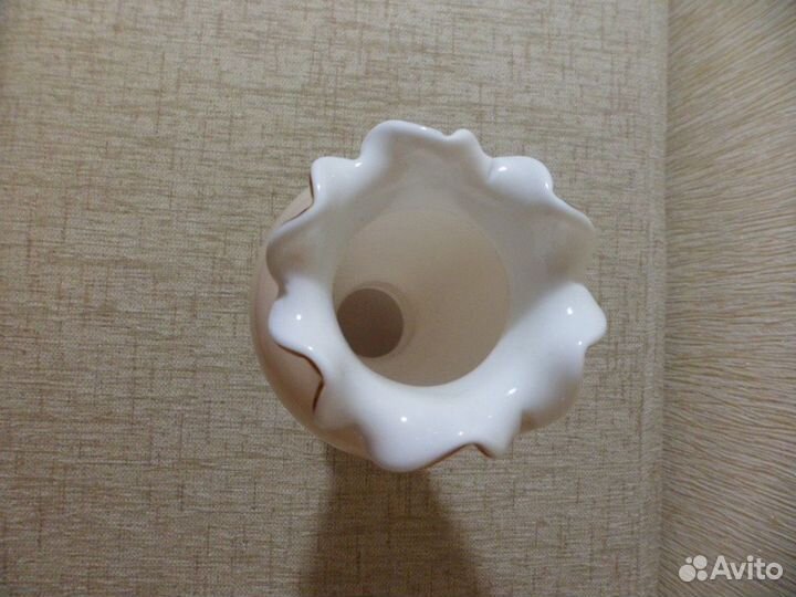 Ваза молочное двойное цветное стекло