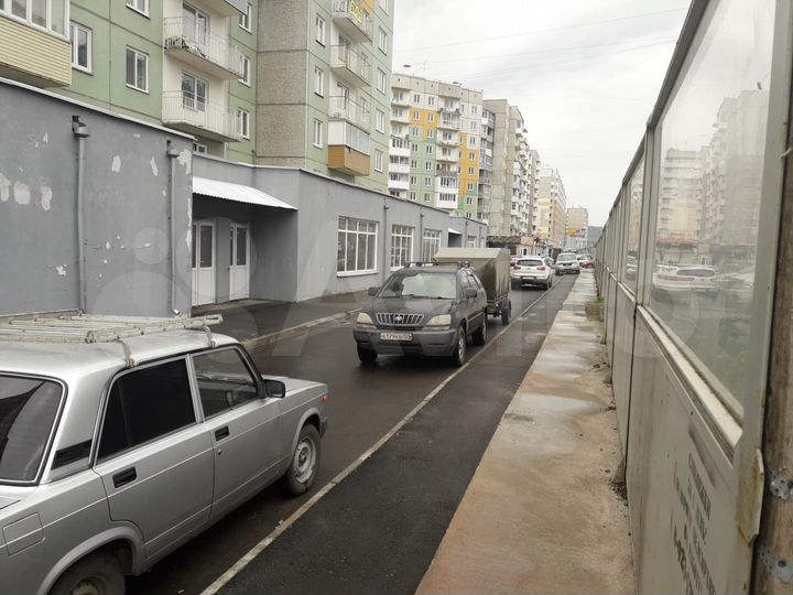 Помещение свободного назначения, 274 м²