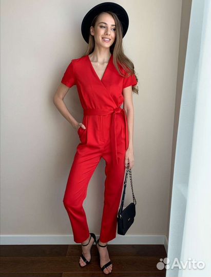 Комбинезон женский вечерний 42