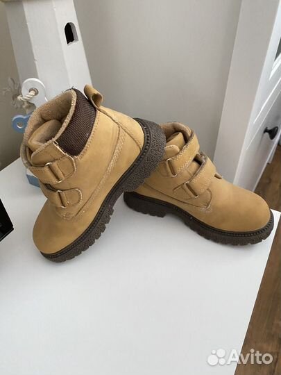 Ботинки демисезонные 28