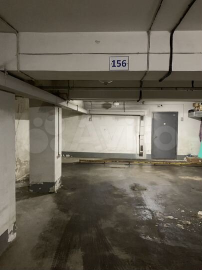 Машиноместо, 28 м²