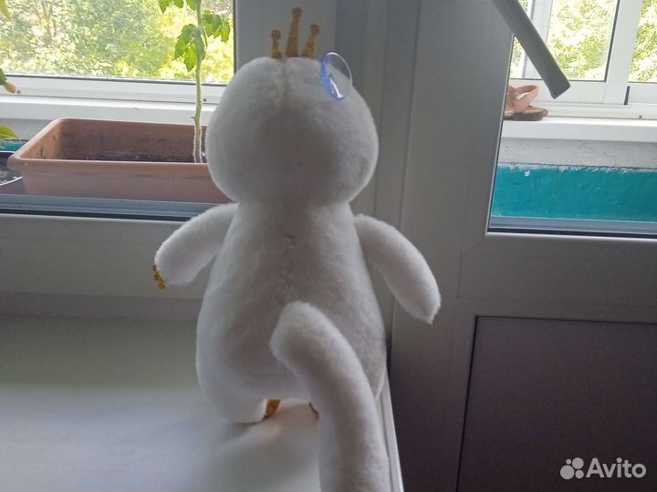 Мягкая игрушка утконос королева