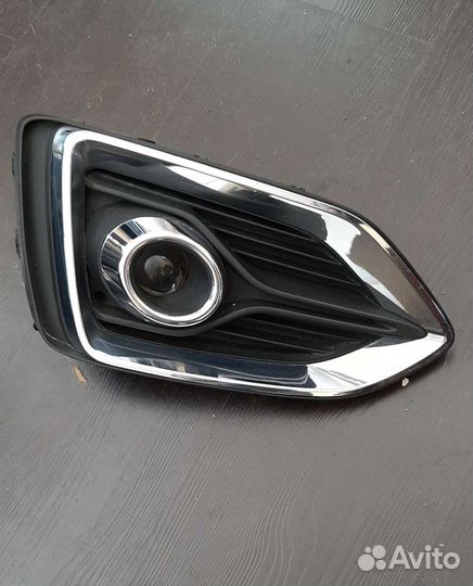 Hyundai Solaris 2 противотуманка