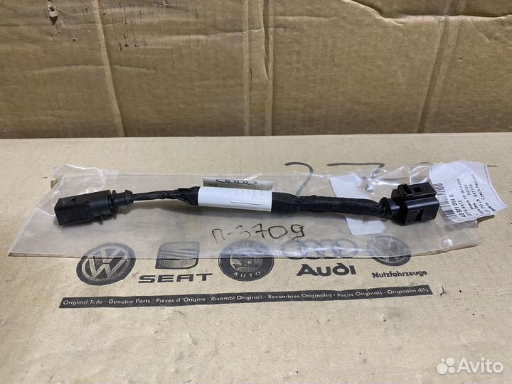 Проводка топливного насоса Audi Q7 4L0971014B Нов