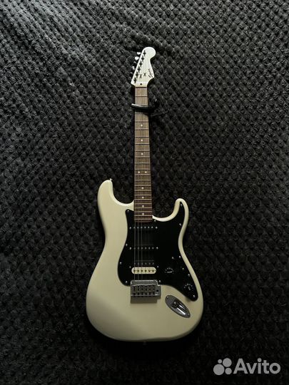 Электро гитара fender stratocaster