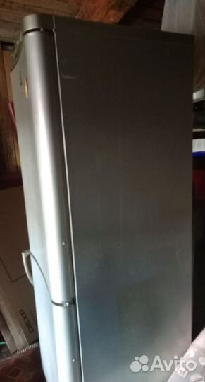 Холодильник бу Indesit