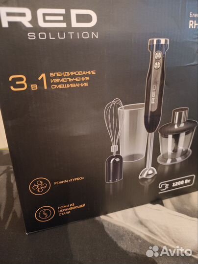 Новый блендер Red Solution 1200Вт