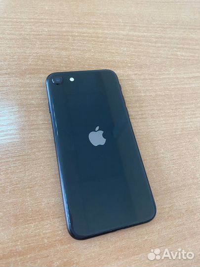 iPhone SE (2020), 64 ГБ
