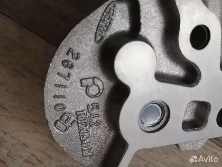 Водяной насос(помпа) Рено Логан 2004-2009 г.в