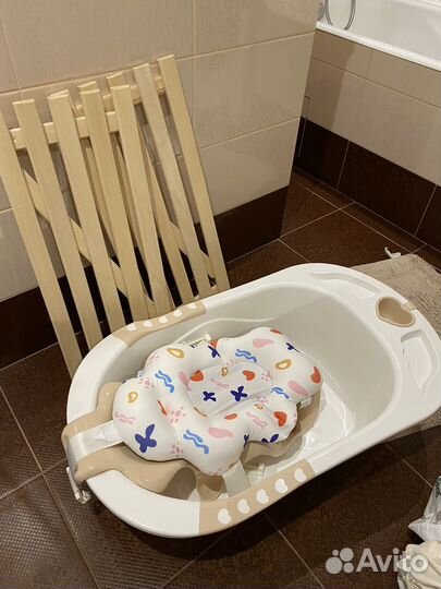 Ванночка happy baby с гамаком и подставками