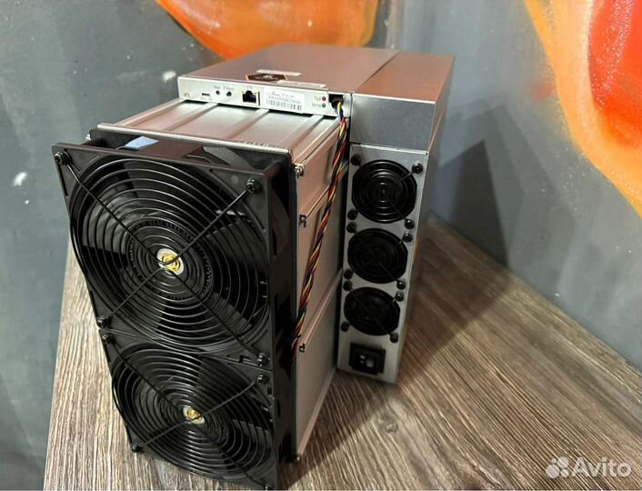 Асик Antminer s21 pro 234T (новый)