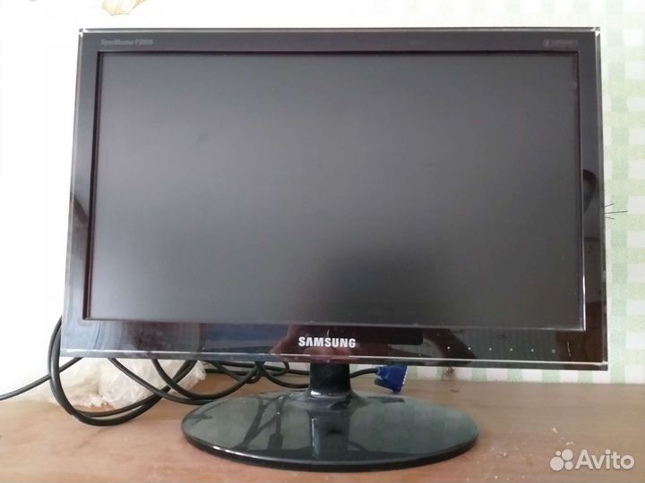 Монитор Samsung Р2050