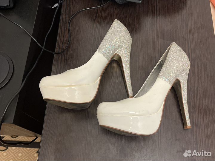 Туфли женские 39 размер