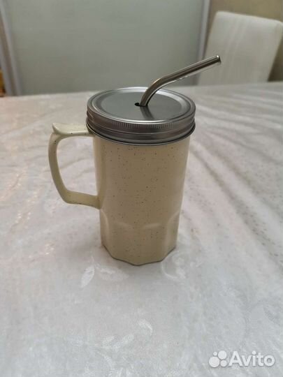 Кружка с трубочкой