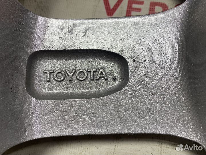 Диски Toyota R16 5/114.3 цо 60.1 мм