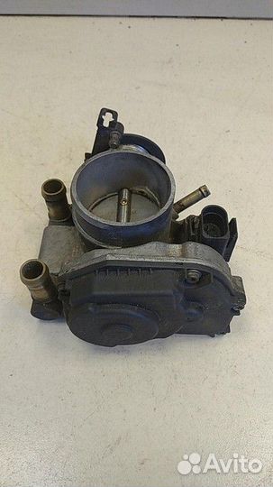 Заслонка дроссельная Volkswagen Passat