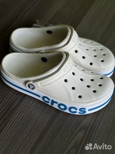 Crocs