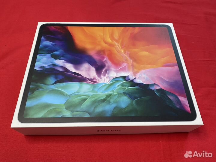 Коробка от iPadPro