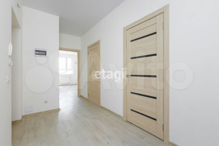 Квартира-студия, 30,4 м², 1/4 эт.