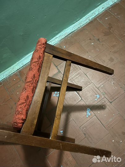 Стул под реставрацию деревянный