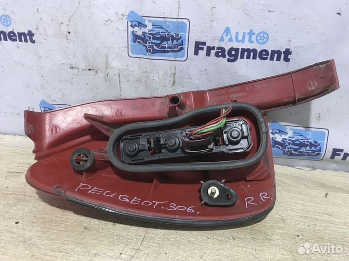 Фонарь задний Peugeot 306 I psakfx 10fsbl2432689