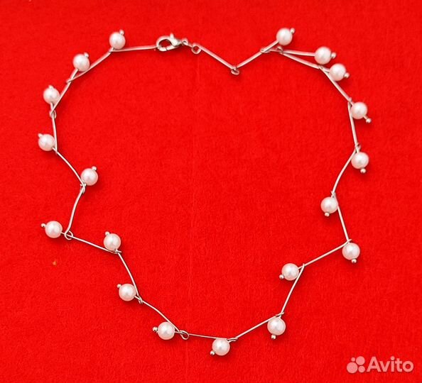 Кол е с жемчужинками