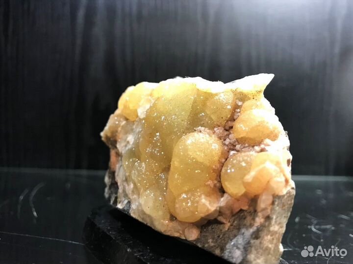 Коллекционный ювелирный смитсонит (Smithsonite)