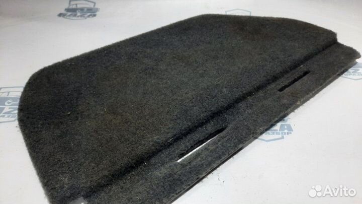 Кожух аккумулятора задний правый Audi A8 D2 AUW