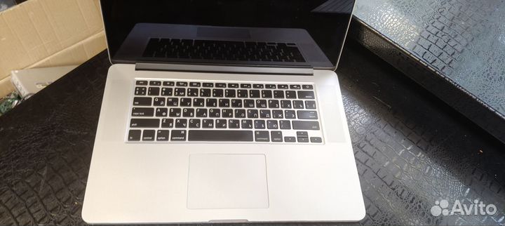 MacBook Pro 15 2012 I7/8/128 Retina