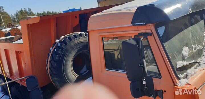 Самосвал 12 м³ КАМАЗ 65222, 2011