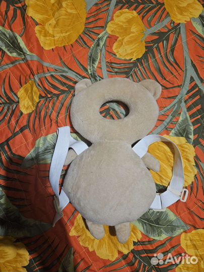 Рюкзачок - подушка защитная