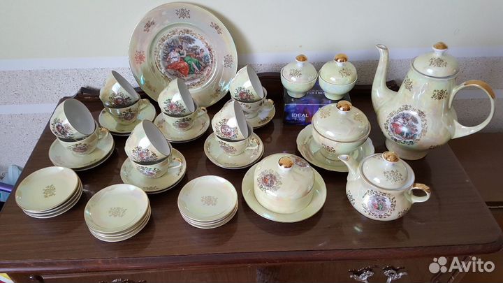 Чайный сервиз Мадонна 12 персон, гдр не исполь