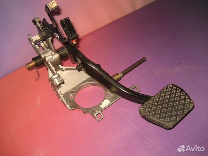 Педаль тормоза бмв Е60 Е61 Е63 Е39