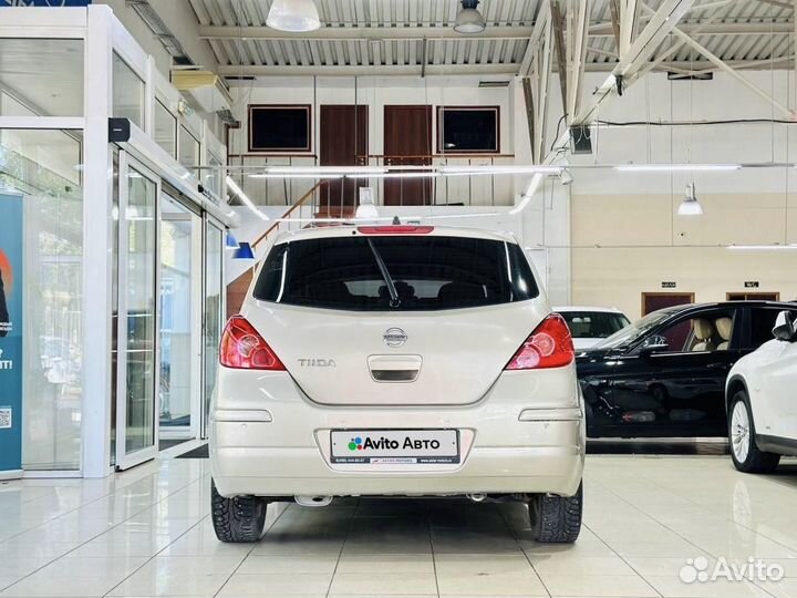 Nissan Tiida 1.6 AT, 2010, 163 383 км