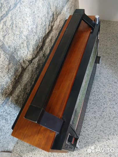 Радиоприемник Океан 205. СССР